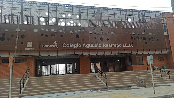 El Presidente, Ministra de Educación y Alcalde mayor Inauguran la IED Agudelo Restrepo en Ciudad Bolivar