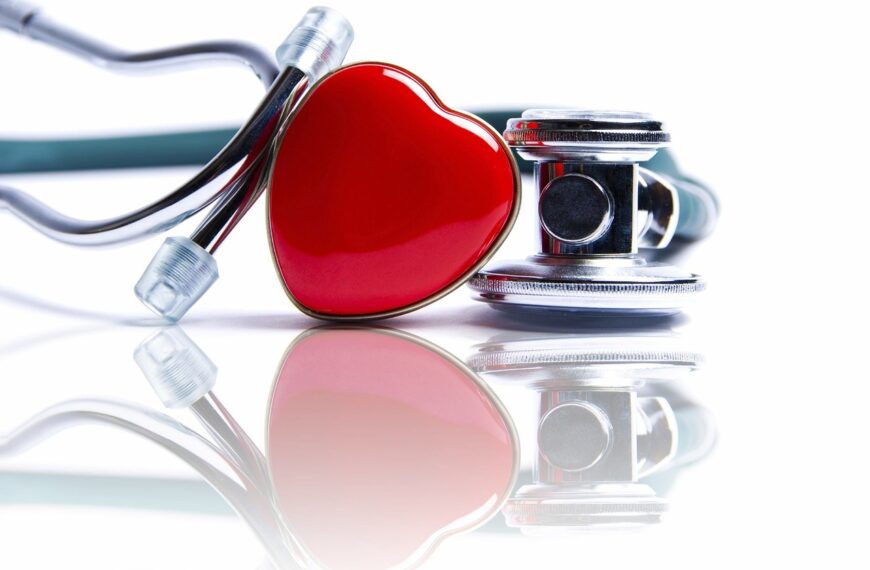 a heart, stethoscope, the medicine-2338154.jpg