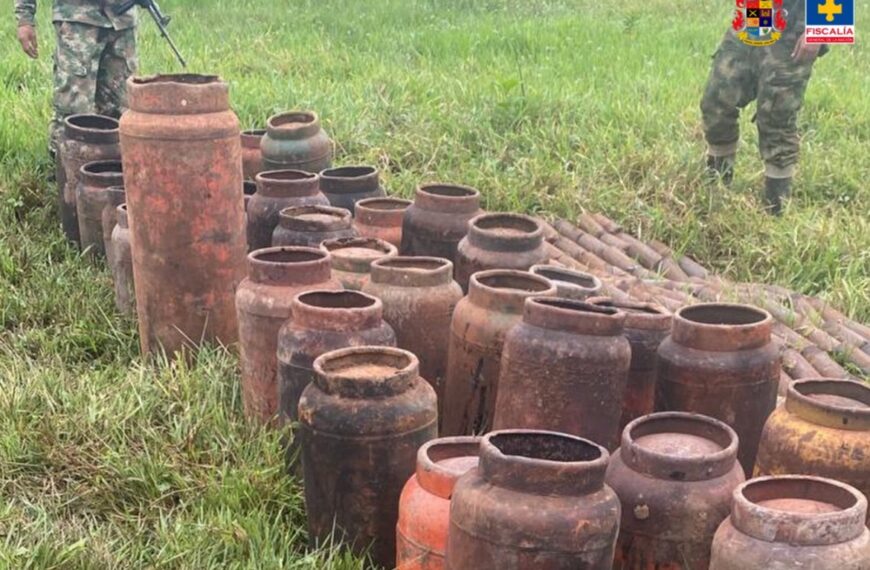 Así incauta Fiscalía Colombia material explosivo.