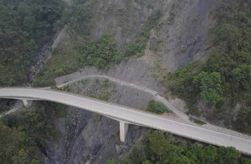 Cierre preventivo de la Transversal del Cusiana por fisuras en el puente «Corro Blanco»