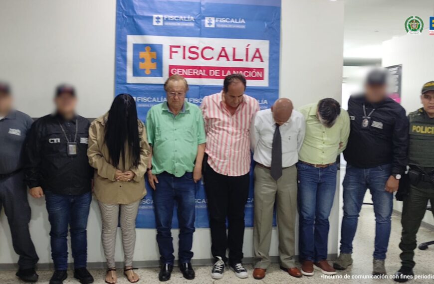 Cárcel para funcionarios de la secretaría de movilidad de Cali que habrían exonerado irregularmente a varios infractores…