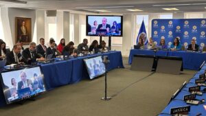 79c120db-f8e4-4733-a5d9-aee0e9ff434b