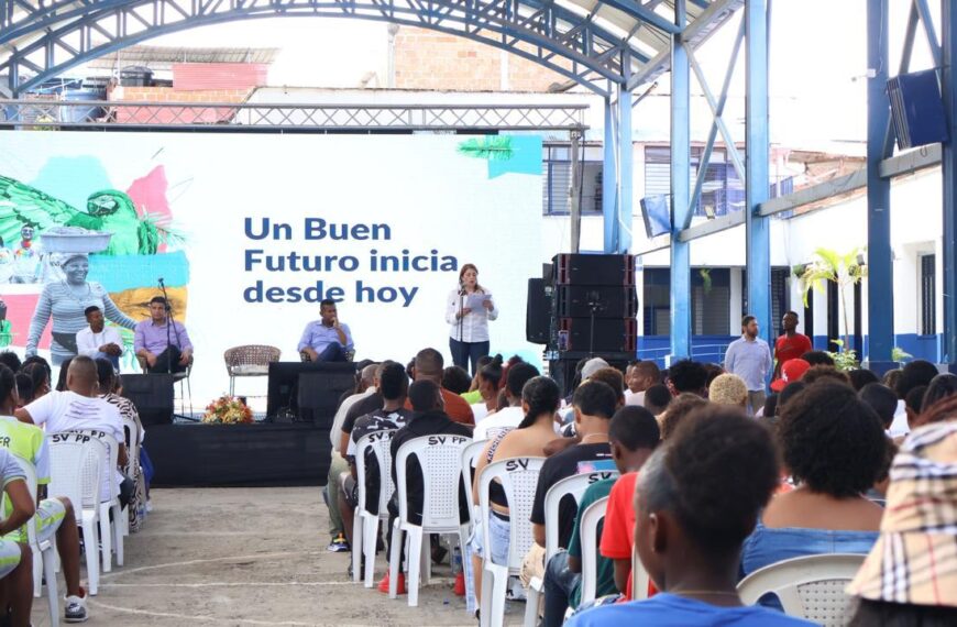 Iris Marin Defensora del Pueblo y derecho al deporte. Colombia 2025
