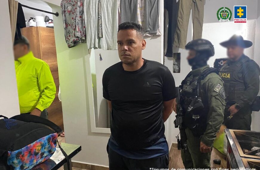 Cae en Colombia con circular roja de Interpol. Buscado por Venezuela 2025.