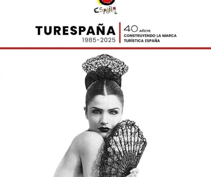 TURESPAÑA, 40 años