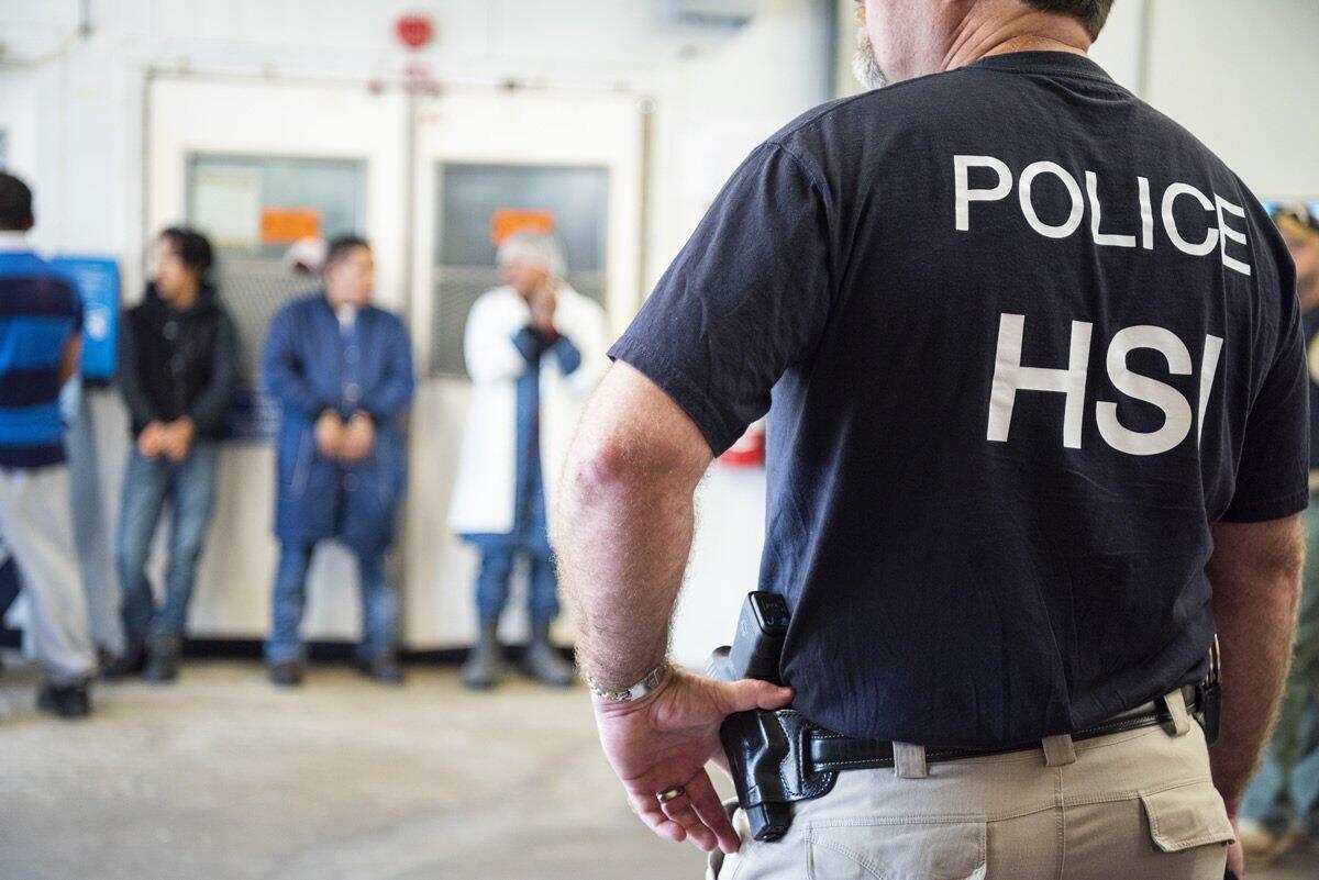 Orden ejecutiva: Fortalecer las acciones para proteger a estadounidenses de detenciones indebidas en el extranjero.