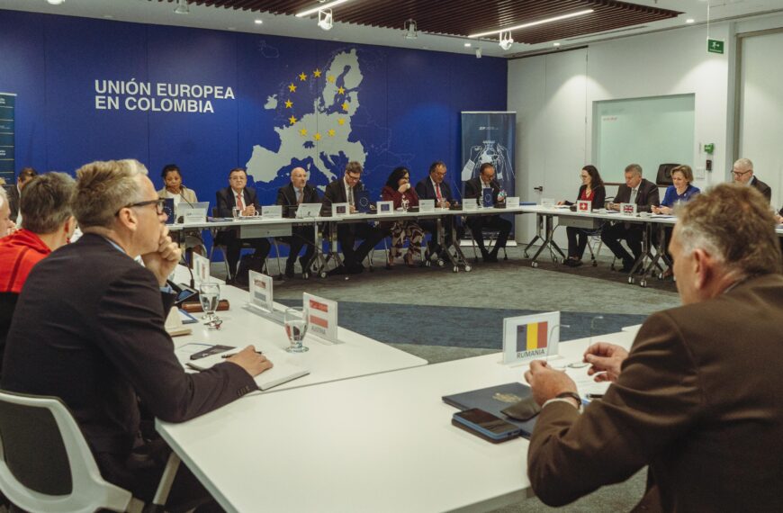 Sentencias restaurativas y apoyo de 21 embajadas a JEP Colombia.