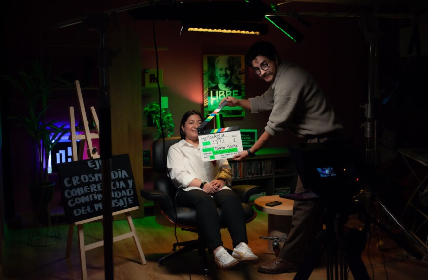 El arte de conectar mundos: el viaje del CursoCrossmedia de Digital-IA