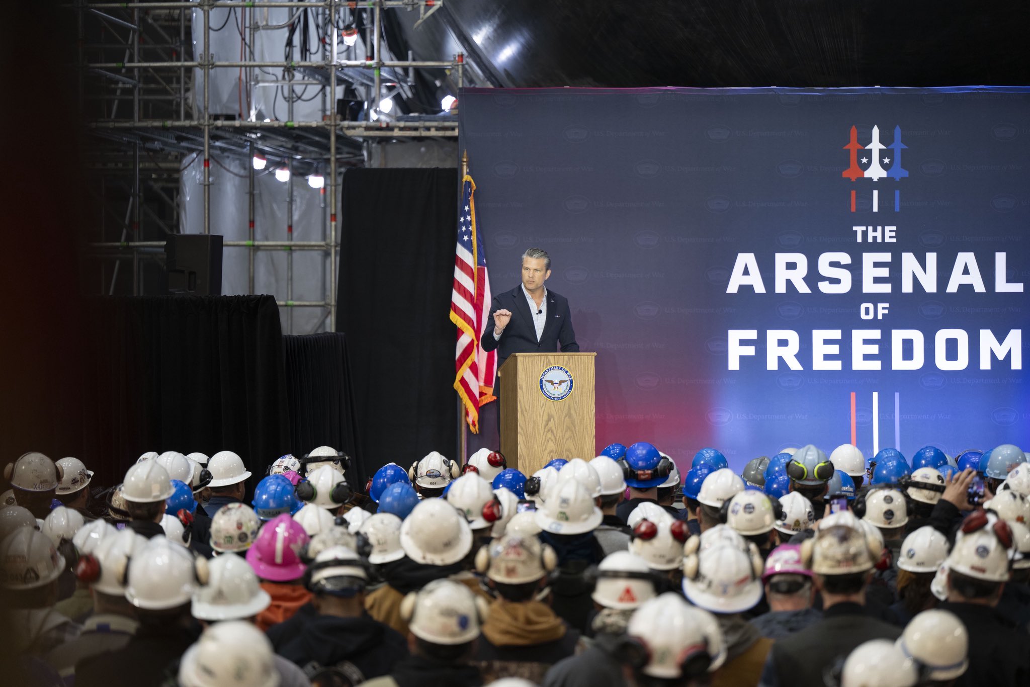 Rubio, Hegseth: Las nuevas maneras de gestionar las ventas de armas de EE. UU. colocan a Estados Unidos en primer lugar