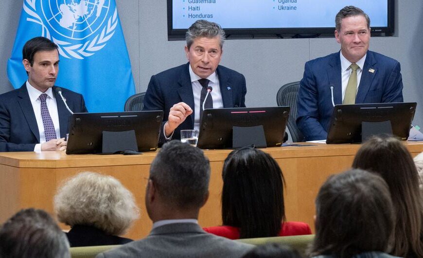 Representantes de Estados Unidos y la ONU durante anuncio de financiación para programas humanitarios internacionales.