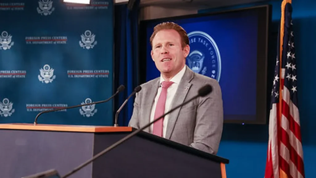 Andrew Giuliani durante la sesión informativa sobre los preparativos de la Copa Mundial FIFA 2026 en Miami.