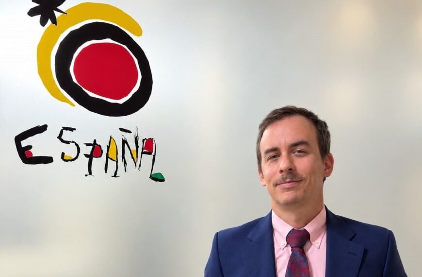 Jesús Adrián Delgado P., Consejero de Turismo de España en Colombia